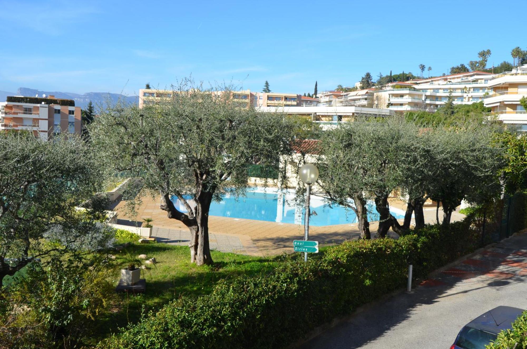 Plein Ciel - Appartement 5 Personnes Avec Piscine Sur La Corniche Fleurie A ניס מראה חיצוני תמונה